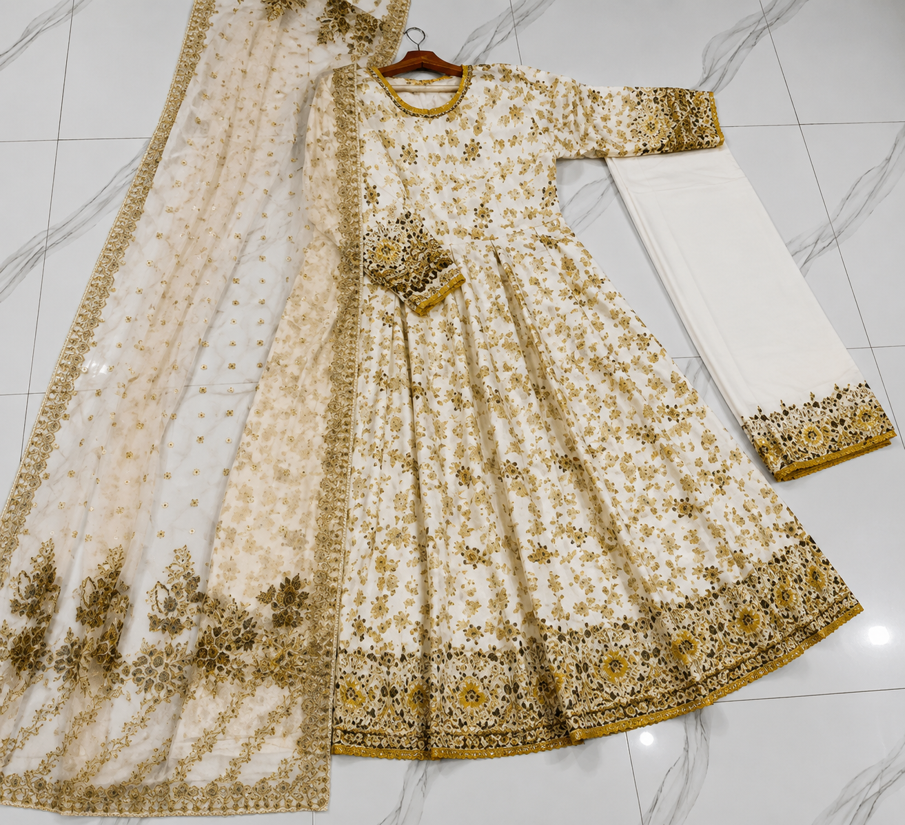 Digital Printed Bana Dora Maxi 3-Piece Suit with Monar Dupatta - Image 6